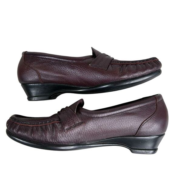 SAS Women’s Size 7 Loafers Brown Leather Comfort Moc Slip On Casual Shoes - Picture 4 of 8